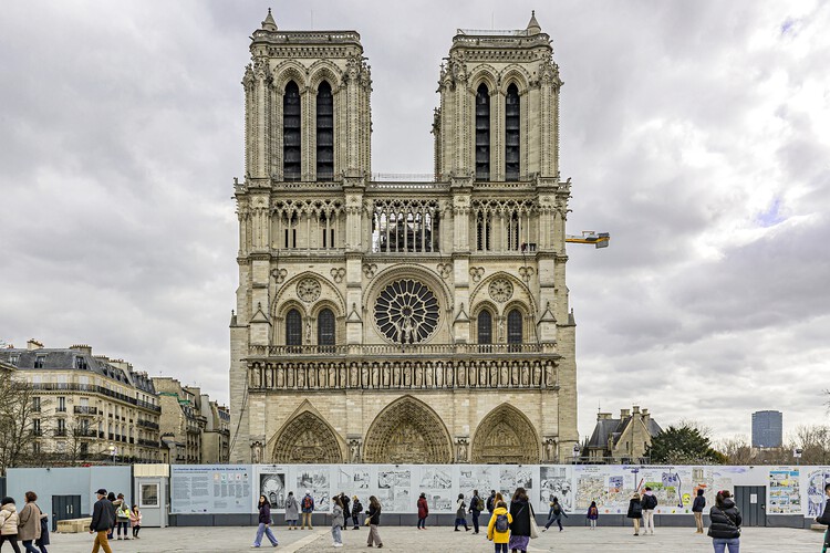 巴黎圣母院大教堂修复